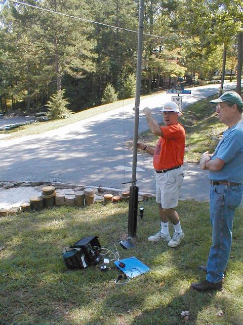 AE4GX Loading the flagpole with a Gamma Match and Rainbow Tuner (with W4QO)