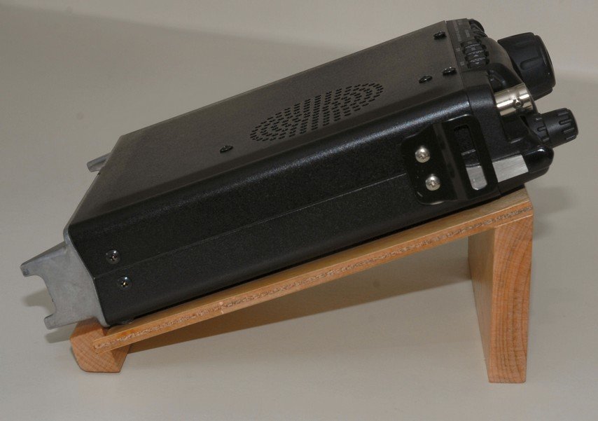 stand_ft817_014.jpg